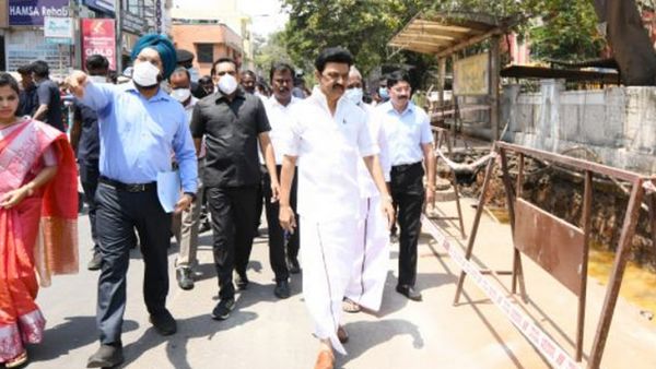 கள ஆய்வில் முதலமைச்சர் 