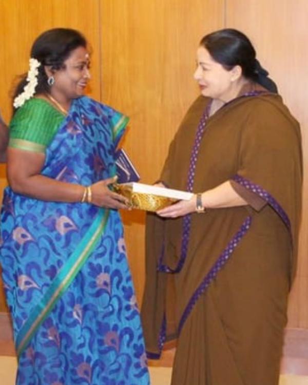 ஜெயலலிதாவை புகழ்ந்த தமிழிசை 