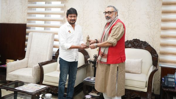 அமைச்சரை சந்தித்த உதயநிதி 