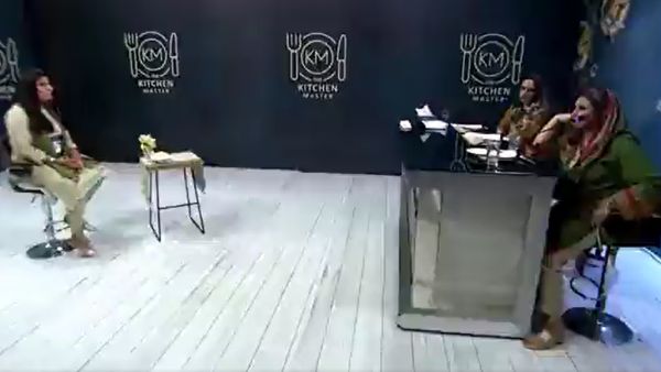 நடுவர்கள்