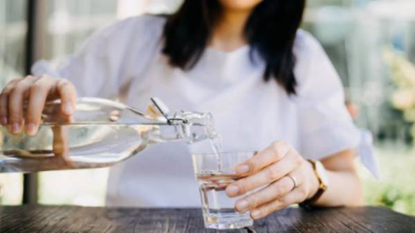 சாப்பாட்டுக்கு முன்பாக 