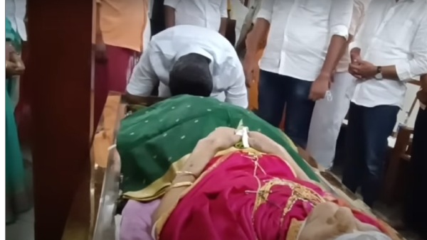 காலை பிடித்து கதறி அழுத ஓபிஎஸ் காலை பிடித்து கதறி அழுத ஓபிஎஸ்