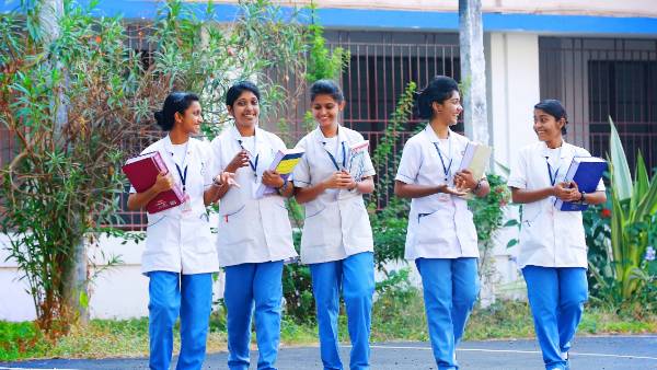  157 நர்சிங் கல்லூரிகள்