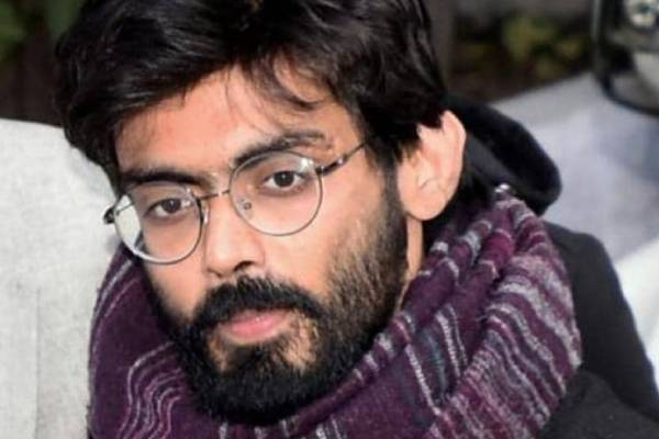 இருவரையும் விடுவித்த கோர்ட் 