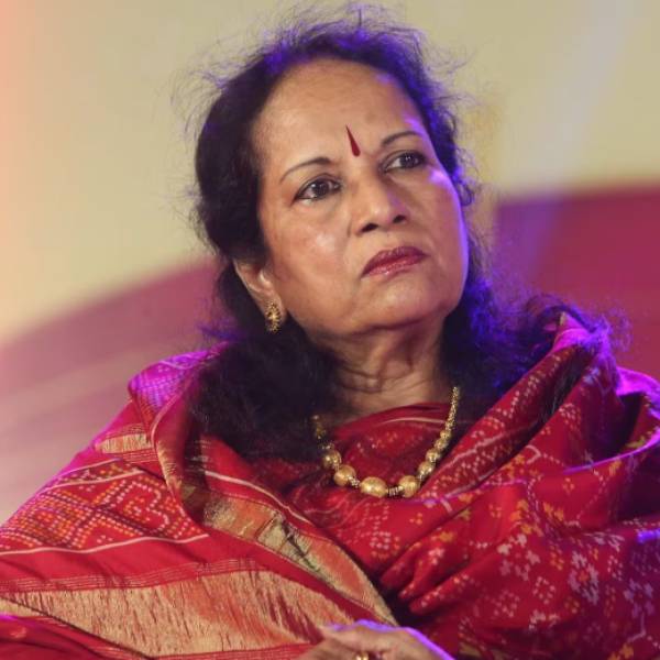  நெற்றியில் காயம்