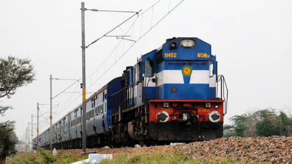 4 லட்சம் டூ 40 லட்சம் 4 லட்சம் டூ 40 லட்சம்