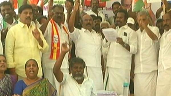 அதிமுக, பாஜக ஆதரவு அதிமுக, பாஜக ஆதரவு