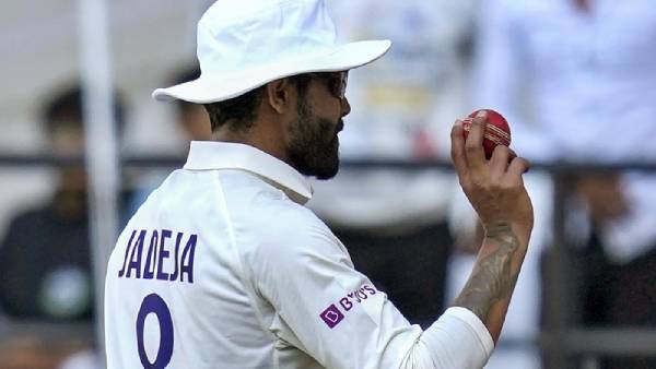  ஆரம்பமே விக்கெட்