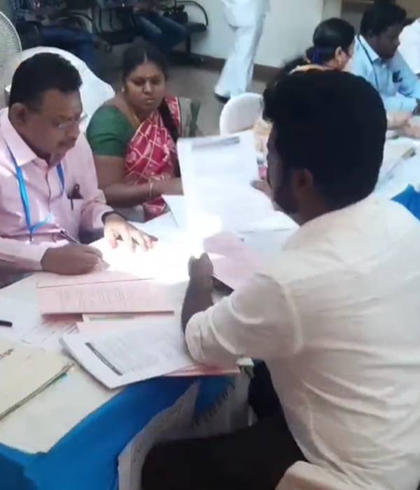  போட்டியிடுவது ஏன்?