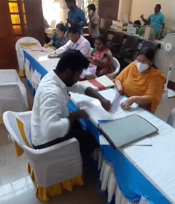  இளைஞர்களுக்கு தெரியவில்லை