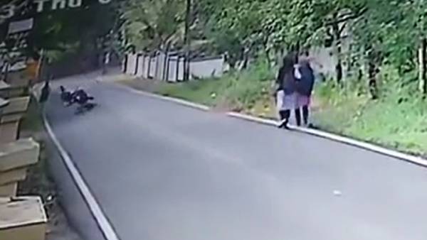  மாணவி படுகாயம் 