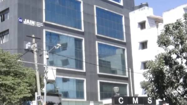  பெங்களூரு ஜெயின் பல்கலைக்கழகம் 