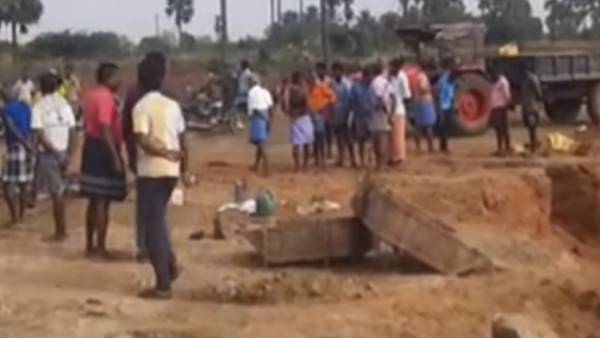 கிணறு தோண்டும் பணி 