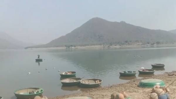 ரூ.5 லட்சம் நிதியுதவி ரூ.5 லட்சம் நிதியுதவி