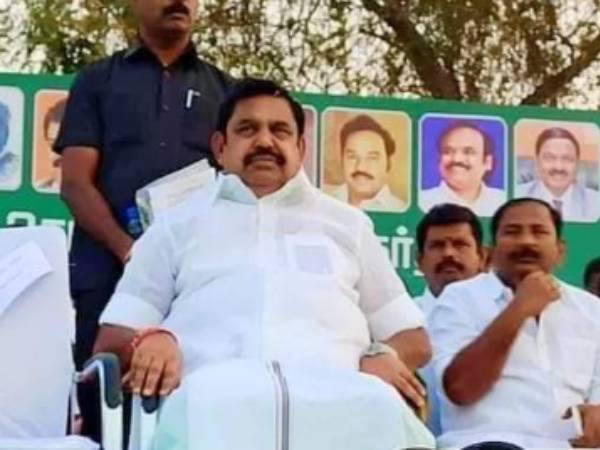 முதியோர்களுக்கு நிதியுதவி 