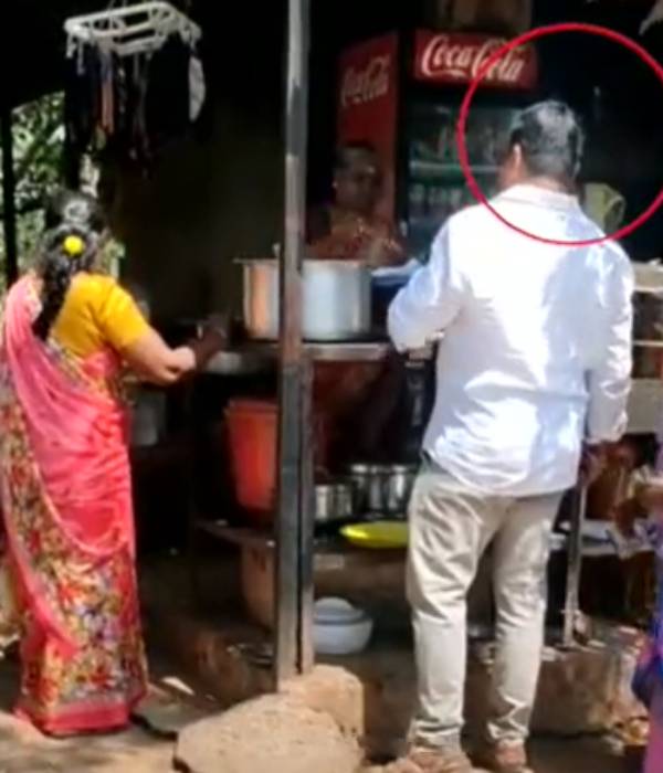  உண்ணாவிரதத்துக்கு மத்தியில் சாப்பாடு