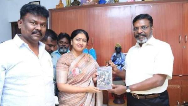 திருமாவளவனுடன் திடீர் சந்திப்பு திருமாவளவனுடன் திடீர் சந்திப்பு