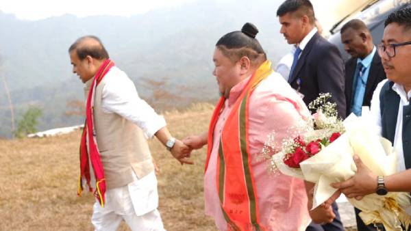 நெட்டிசன்களின் ஜாலி கமெண்ட் 