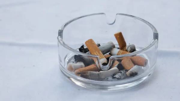 சிகரெட் துண்டு 