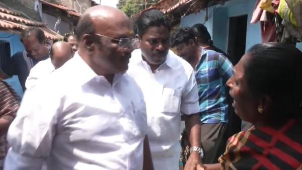 பணம் கேட்ட பெண் 