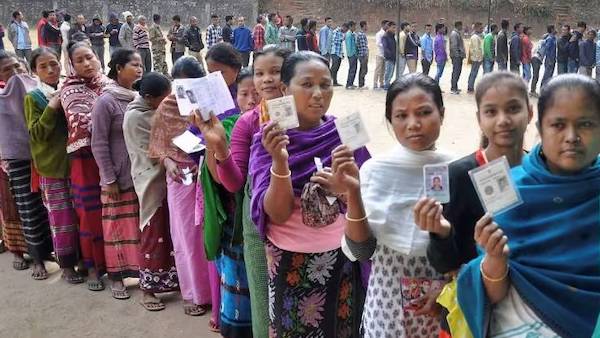 துவங்கிய ஓட்டுப்பதிவு 