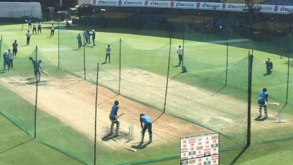 அதிகாலை அதிகாலை