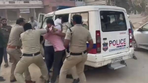 ஐயப்பன் குறித்து சர்ச்சைக்குரிய கருத்து ஐயப்பன் குறித்து சர்ச்சைக்குரிய கருத்து