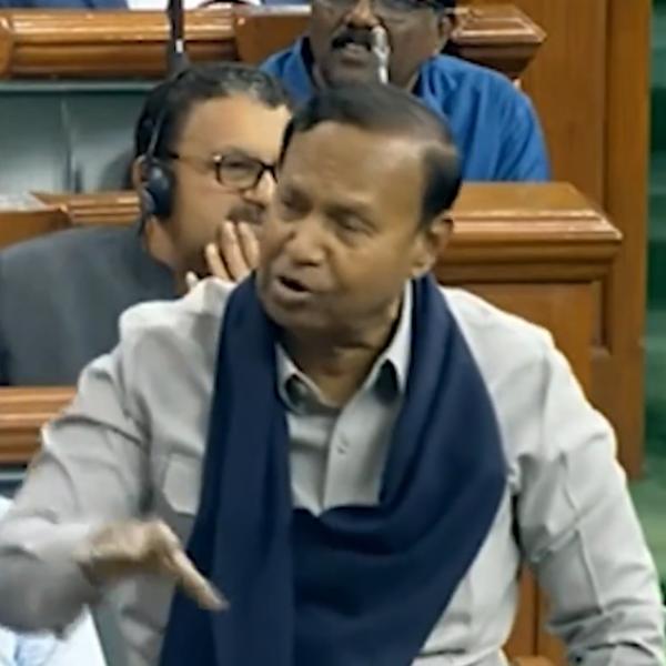 எய்ம்ஸ் குறித்து கேள்வி 