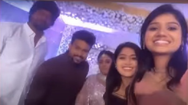 வெளியான திருமண புகைப்படங்கள் வெளியான திருமண புகைப்படங்கள்