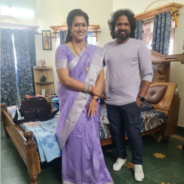 சுந்தரா ட்ராவல்ஸ் வசந்தி