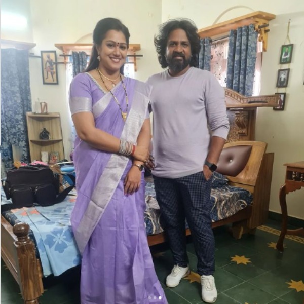 வீட்டுக்குள்ளே வில்லி