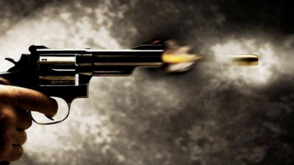 தற்காப்புக்காக துப்பாக்கிச் சூடு 