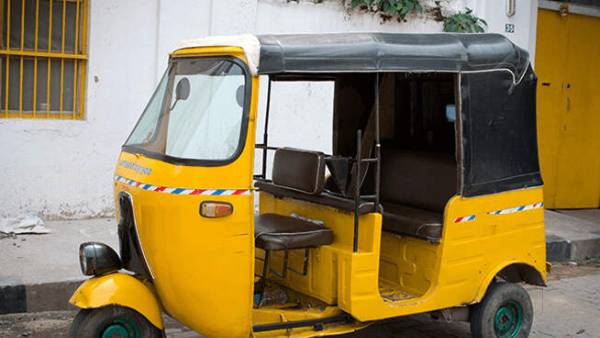 ஆட்டோ ஓட்டுநர்