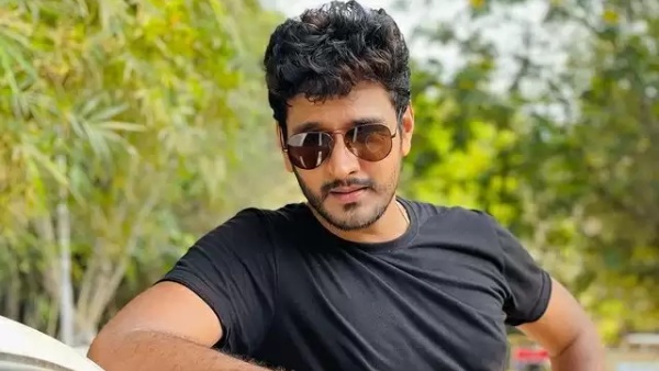 இயக்குனர் பற்றி புகழ்ச்சி