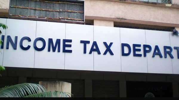  60-க்கும் மேற்பட்ட இடங்களில்