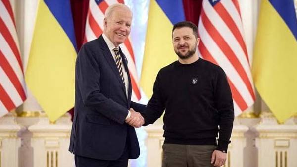 உக்ரைன் சென்றார் ஜோ பைடன்