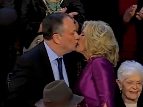 பைடன் மனைவி