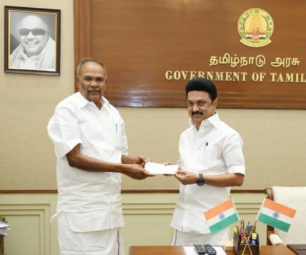 ஈஸ்வரன் அரசுக்கு வைத்த கோரிக்கை: 