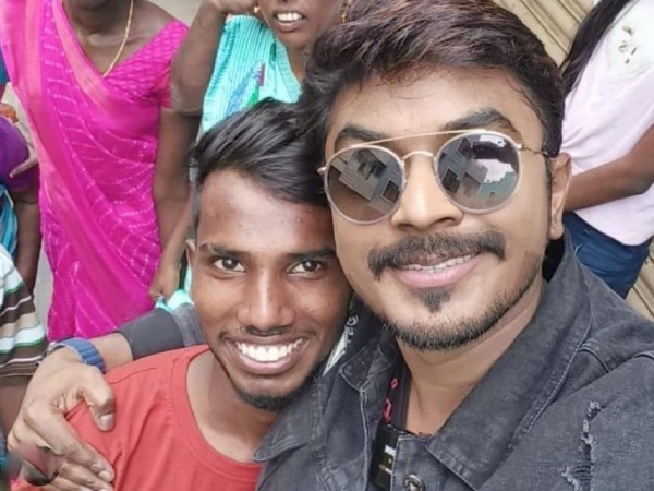 பின் தொடரும் அதே ரசிகர்கள்