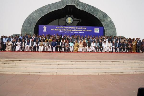 பாஜக ஸ்லோகன் பாலிடிக்ஸ் உண்மையா?