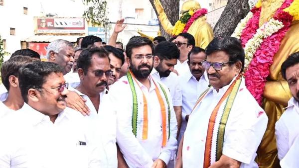 போட்டியிட்டிருக்கலாம் 