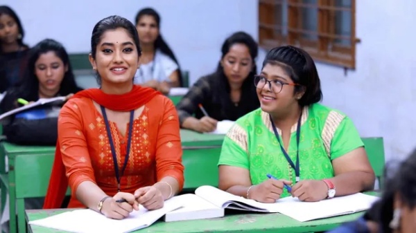 காற்றுக்கென்ன வேலி ரூபா