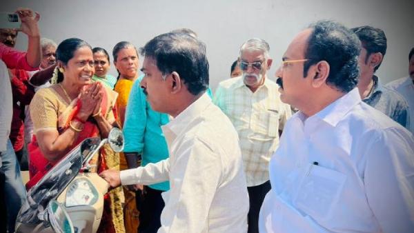 ஐ.பெரியசாமி டீம் 