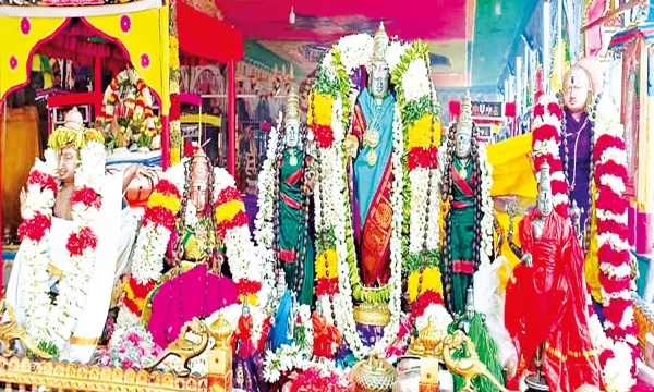 நரசிம்மர் கோலம்