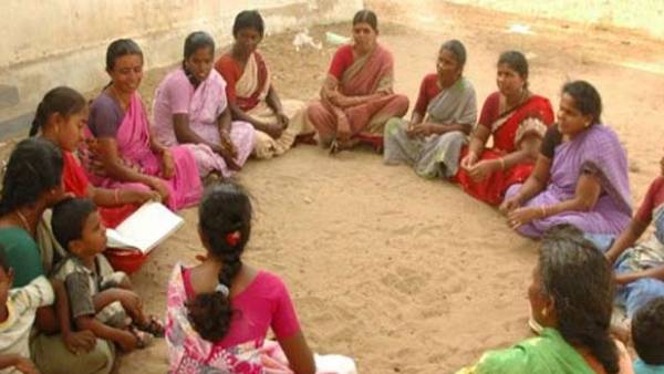 சுய உதவி குழு இயக்கம் சுய உதவி குழு இயக்கம்