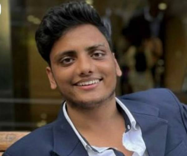 இறந்துவிட்டதாக தெரிவித்த மருத்துவர்கள்