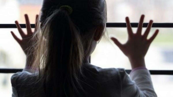 2 பிஞ்சுகள் 2 பிஞ்சுகள்