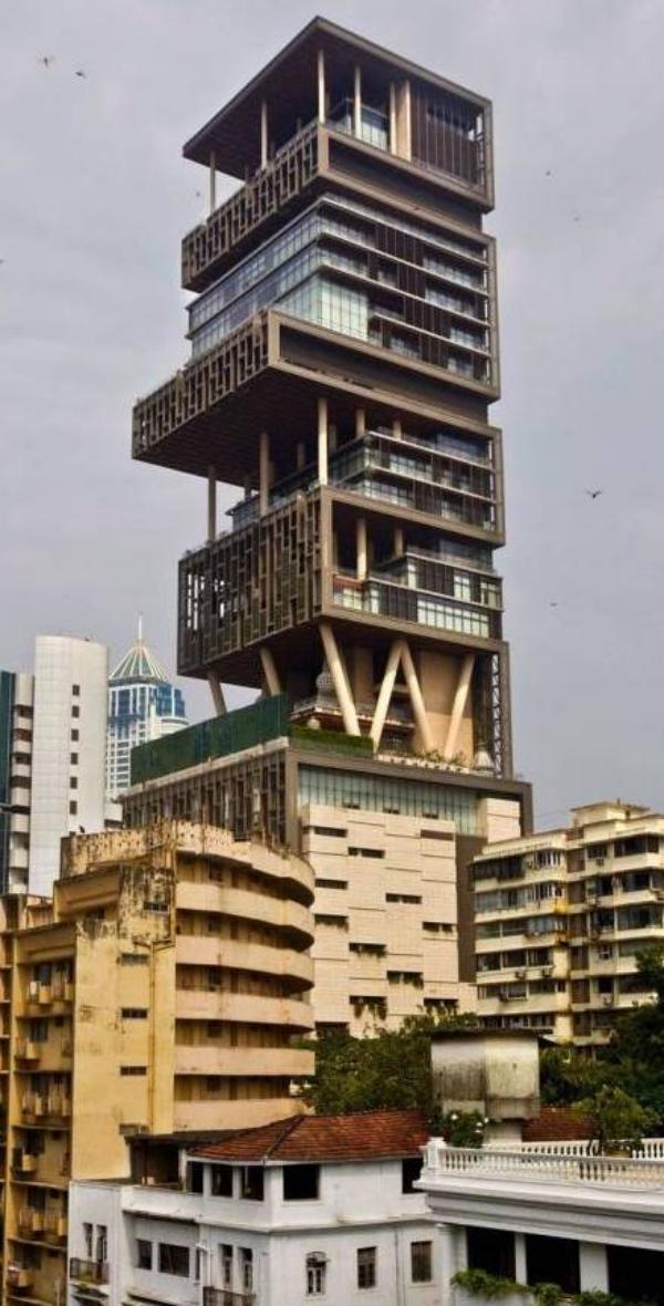 கார் ஓட்டுநர் 