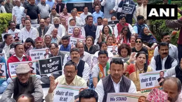 போராட்டம்