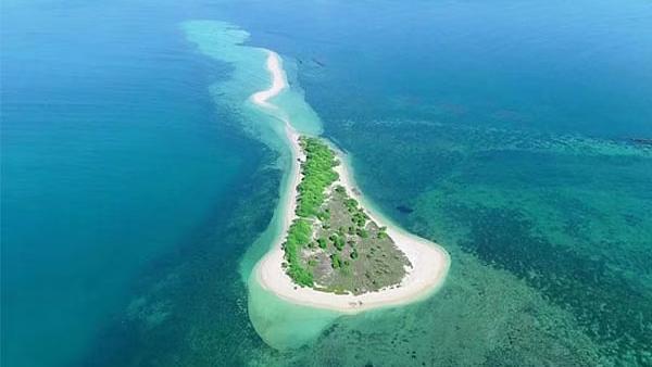 அழகிய தீவு இன்னிஸ் பெக் 